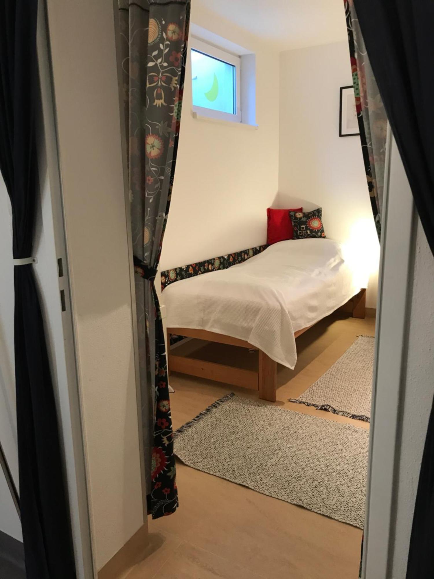 Haus Luna - Privatzimmer Im Sonnigen Suedburgenland Hackerberg Exterior photo